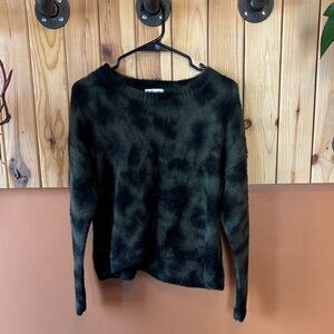 Bella Dahl Fuzzy Black and Green Sweater